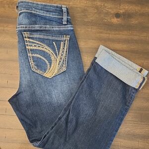 Apt. 9 Dark Blue Capri Jeans, Size 6, with Gold/Embellished Accents,